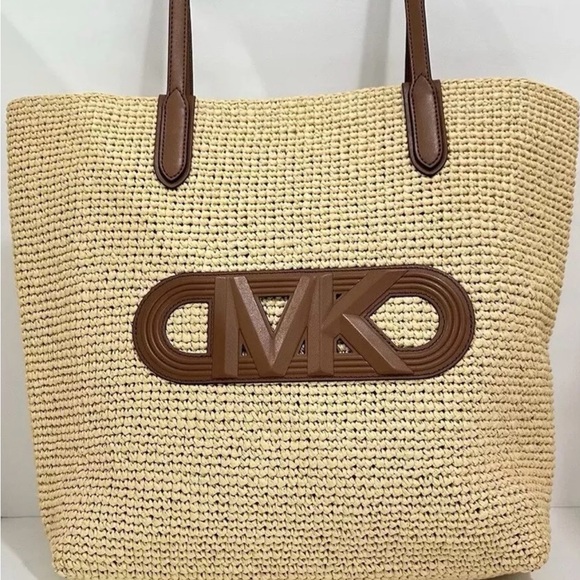 Michael Kors  Extra Large Logo Tote Bag Color Natural/Luggage - Picture 4 of 4